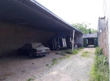 Bodega-Galpón · 80m² · Galpón con Tinglado (Cochera). Venta