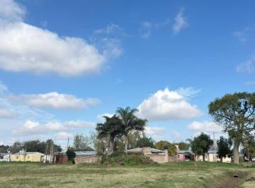 Terreno · 292m² · Venta de Lote Sobre Esquina - Pilar