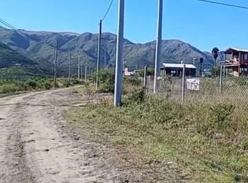 Terreno · 695m² · Venta Lote en Los Cocos Cordoba
