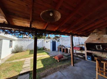 Casa · 145m² · 7 Ambientes · Venta Casa 4 Dorm Galeria Poeta Lugones Cba