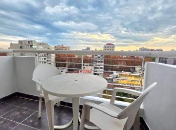 Departamento · 43m² · 2 Ambientes · Alquiler Depto 2 Amb Flores Norte Balcon Luminoso