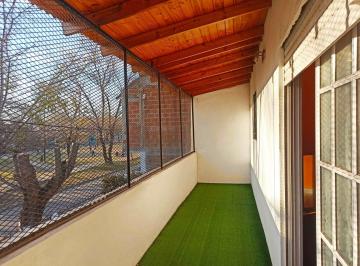 Casa · 79m² · 4 Ambientes · 1 Cochera · Casa 4 Ambientes con Cochera y Patio Dos Plantas