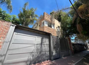 Casa · 105m² · 4 Ambientes · 1 Cochera · Venta Casa 4 Amb. C/ Garage - Ituzaingo