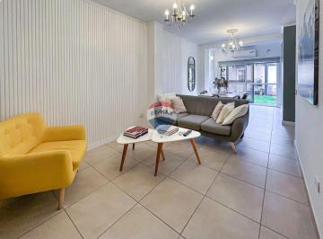 Departamento · 49m² · 3 Ambientes · Excelente Semipiso 3amb. Jardin. Quincho Avellaneda!