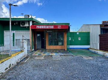 Local comercial · 32m² · 2 Cocheras · Alquiler Local Comercial en Barros Blancos Km²7