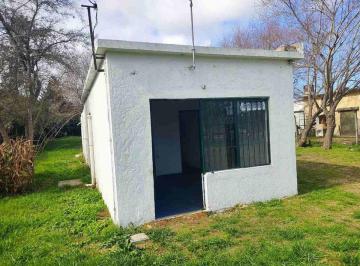 Local comercial · 143m² · Alquiler Local Comercial con Amplio Terreno
