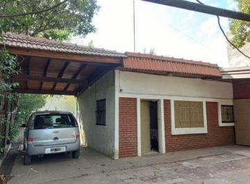 Casa · 45m² · 2 Ambientes · 2 Cocheras · Venta Casa 3 Ambientes con Lote 1000 m². Chascomús.