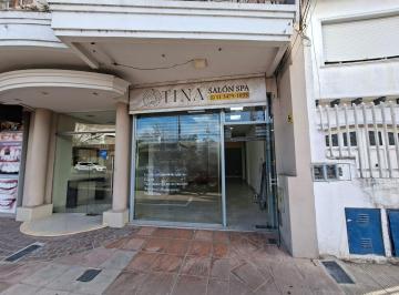 Local comercial · 52m² · Local en Venta en Av de Mayo 1700 Ramos Mejia