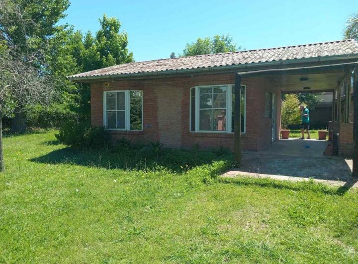 Casa · 80m² · 3 Ambientes · 3 Cocheras