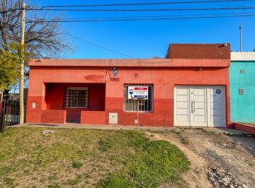 Casa · 150m² · 4 Ambientes · 1 Cochera · Alquiler Casa 2 Dorm + Depto Grunbein