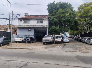 Bodega-Galpón · 305m² · Venta Galpón Beccar con 7 Monoamb Independientes