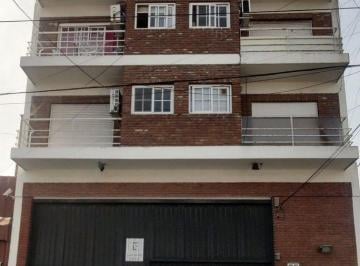 Garage · 13m² · Venta 1 Espacio Guardacoche Cubierto. Ramos Mejía