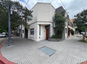 Casa · 184m² · 6 Ambientes · 1 Cochera · Casa en Venta en Pergamino en Zona Centrica