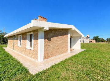 Casa · 70m² · 3 Ambientes · Casa en Alquiler Dos Dorm. Villa Esquiu Zona Rural