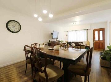 Casa · 112m² · 3 Ambientes · Venta PH Tipo Casa 3 Amb con Terraza - Almagro