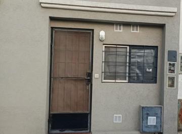 PH · 58m² · 2 Ambientes · Alquiler PH 2 Amb. con Patio en San Fernando