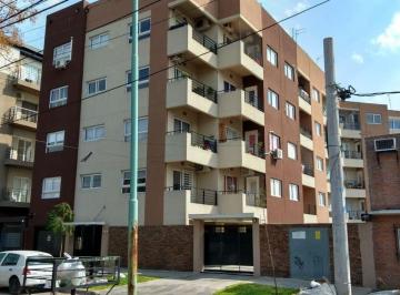 Departamento · 39m² · 2 Ambientes · 1 Cochera · Venta Dpto 2 Amb C/cochera en Merlo