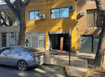 Local comercial · 26m² · Oportunidad de 2 Locales en El Corazon de Mendoza