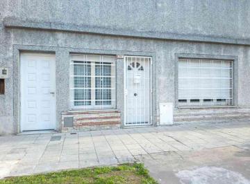 Casa · 129m² · 3 Ambientes · Venta Casa 3 Ambientes Patio Lanus Este