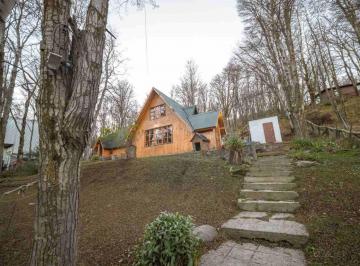 Casa · 100m² · 2 Ambientes · Venta de Casa Tipo Cabaña + Monoambiente