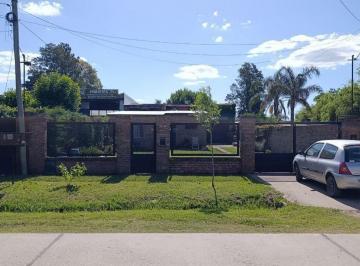 Bodega-Galpón · 285m² · Venta | Casa 3 Dorm + Galpón / Depósito Roldan