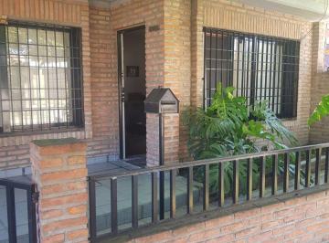 Casa · 88m² · 5 Ambientes · 1 Cochera · Casa en Venta, 5 Amb, Apta Credito, San Miguel