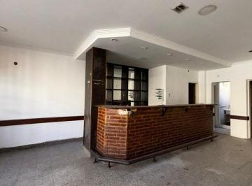 Local comercial · 103m² · Local en Venta La Plata Zona Comercial Terminal