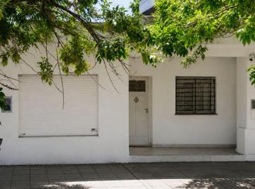 Casa · 90m² · 4 Ambientes · Casa en Venta 4 Amb con Fondo Libre Escobar Centro