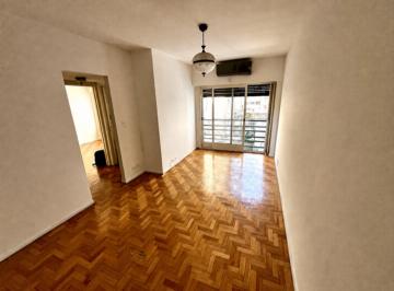Departamento · 38m² · 2 Ambientes · Alquiler 2 Amb Barrio Norte Luminoso C/frente