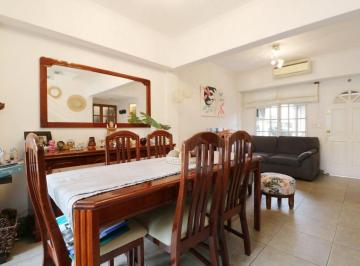 PH · 100m² · 4 Ambientes · 1 Cochera · Venta PH 4 Ambientes Villa Pueyrredon Terraza