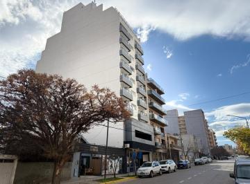 Departamento · 42m² · 2 Ambientes · 1 Cochera · Vendo Departamento 1 Dormitorio con Cochera Centro Neuquen