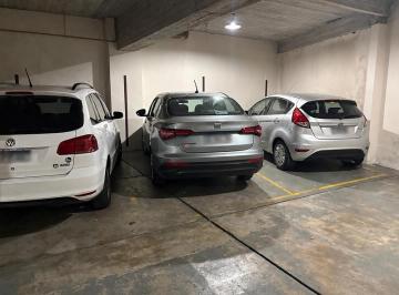 Garage · 13m² · Venta Cochera Fija y Cubierta en Pb Villa Urquiza