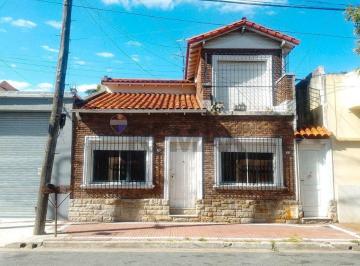 Casa · 74m² · 3 Ambientes · Venta Casa Valentin Alsina