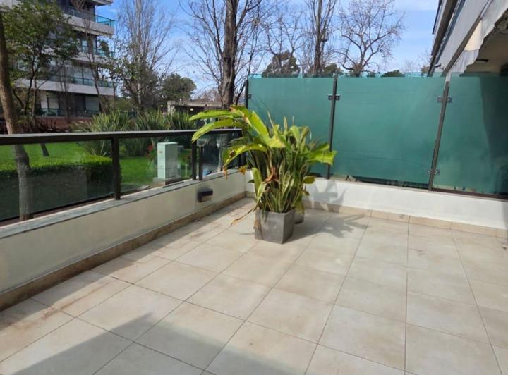 Departamento · 80m² · 4 Ambientes · 1 Cochera