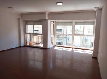 Departamento de 4 ambientes, Bahía Blanca · Departamento Estomba 112 – Piso 1