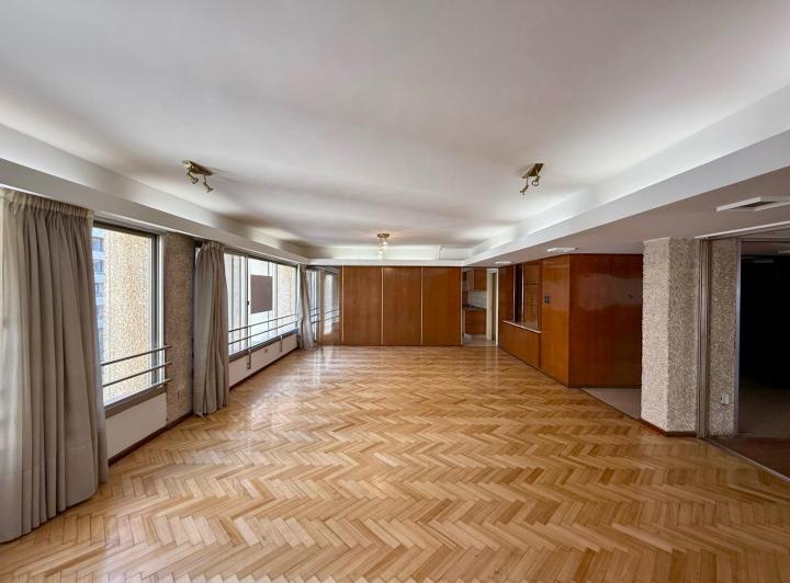 Departamento · 300m² · 3 Ambientes · 1 Cochera