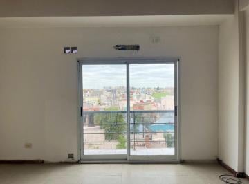 Departamento de 2 ambientes, Avellaneda · Departamento de 2 Ambientes con Cochera, Lavadero y Terraza en Alquiler en Villa Dominico