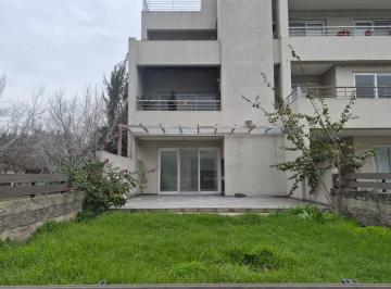 Departamento · 95m² · 3 Ambientes · 1 Cochera · Alquier 3 Ambientes en Planta Baja con Jardín en Vila Vela