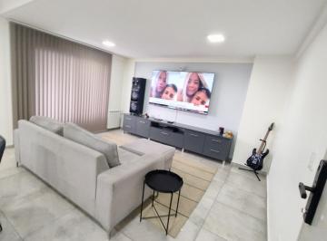 Departamento de 4 ambientes, La Matanza · Venta: Exclusivo Piso de 4 Ambientes con Balcón Aterrazado, Parrilla y Cochera | Centro de San Justo
