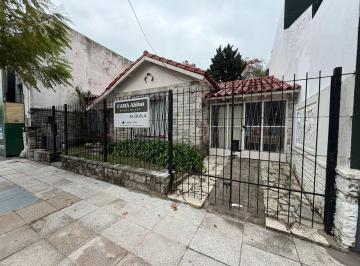 Local comercial · 210m² · 1 Cochera · Local en Alquiler en Vicente López, G. B. a. Zona Norte, Argentina