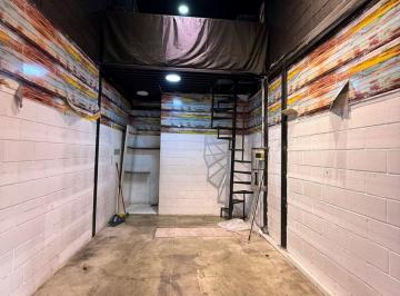 Local comercial , Flores · Local de 30 m² en Alquiler en Flores