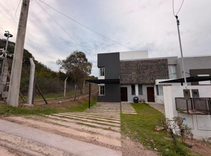 PH · 90m² · 4 Ambientes · 1 Cochera