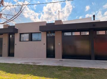 Departamento · 42m² · 2 Ambientes · 1 Cochera · Venta/ Departamento / 1 Dormitorio /patio /cochera
