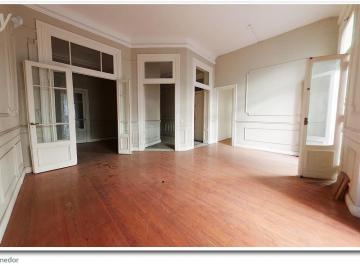 Departamento · 183m² · 5 Ambientes · Semipiso Estilo Francés de 5 Ambientes - Zona Tribunales
