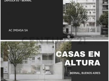 Departamento · 113m² · 3 Ambientes · Duplex en Venta en Bernal Centro en Pozo
