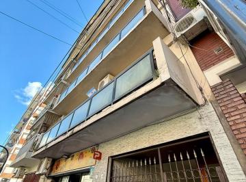 Departamento · 44m² · 3 Ambientes · Venta Departamento Tres Ambientes Al Contrafrente en Flores