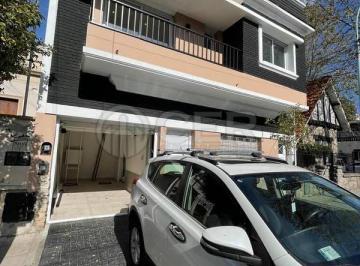 Casa · 190ha · 4 Ambientes · 1 Cochera · Venta Duplex 4 Ambientes Cochera y Terraza "Paseo Aldrey"
