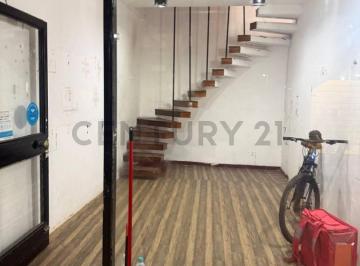 Local comercial · 22m² · 2 Ambientes · Venta de Local en Galeria Dufau, Flores N 72