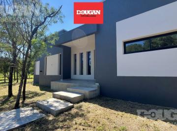 Casa · 94m² · 4 Ambientes · Moderna Casa en Venta - Merlo San Luis