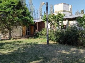Casa · 180m² · 4 Ambientes · 1 Cochera · Casa en Venta en El Cerrito, San Rafael, Mendoza